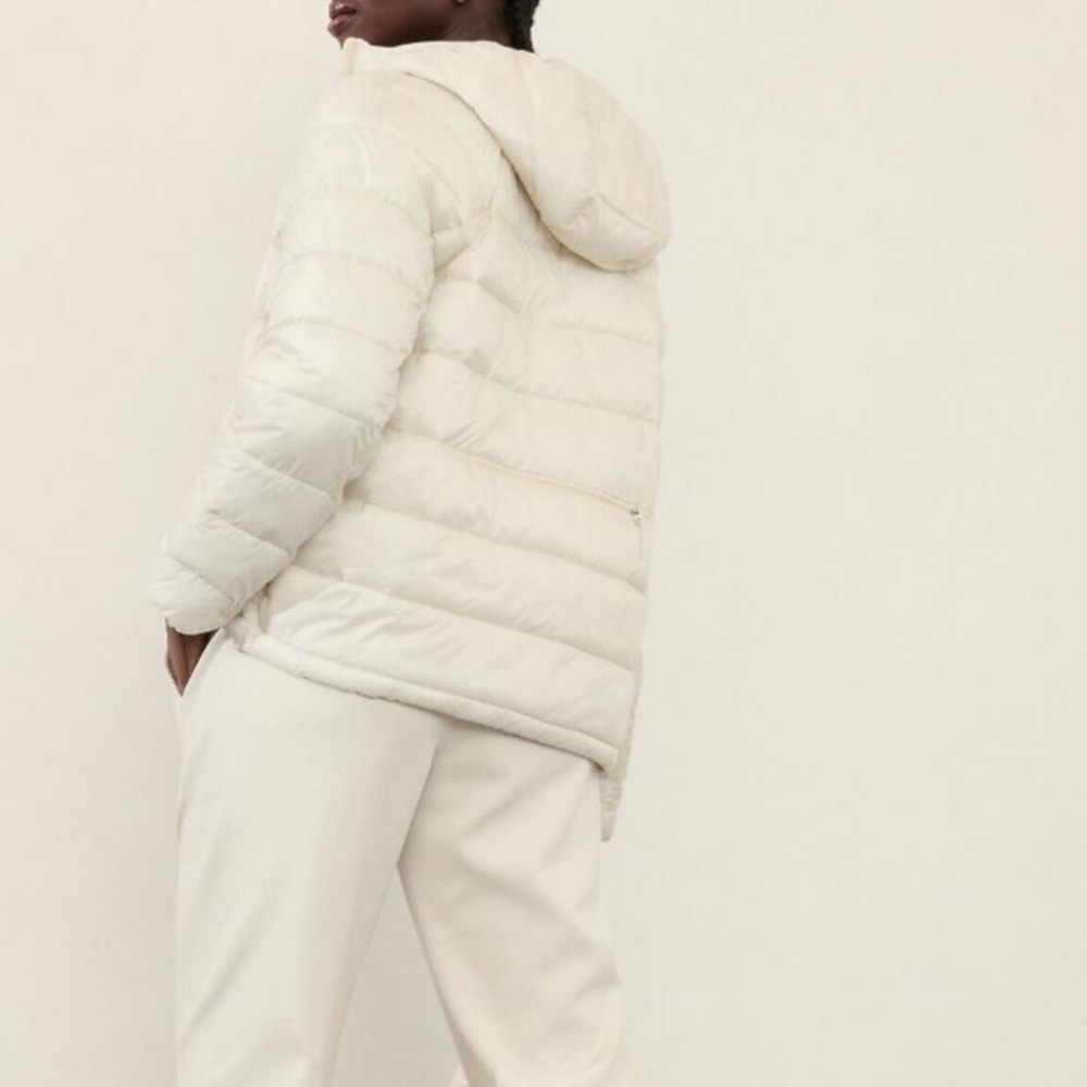 Athleta Aire Puffer Jacket - Picture 2 of 6